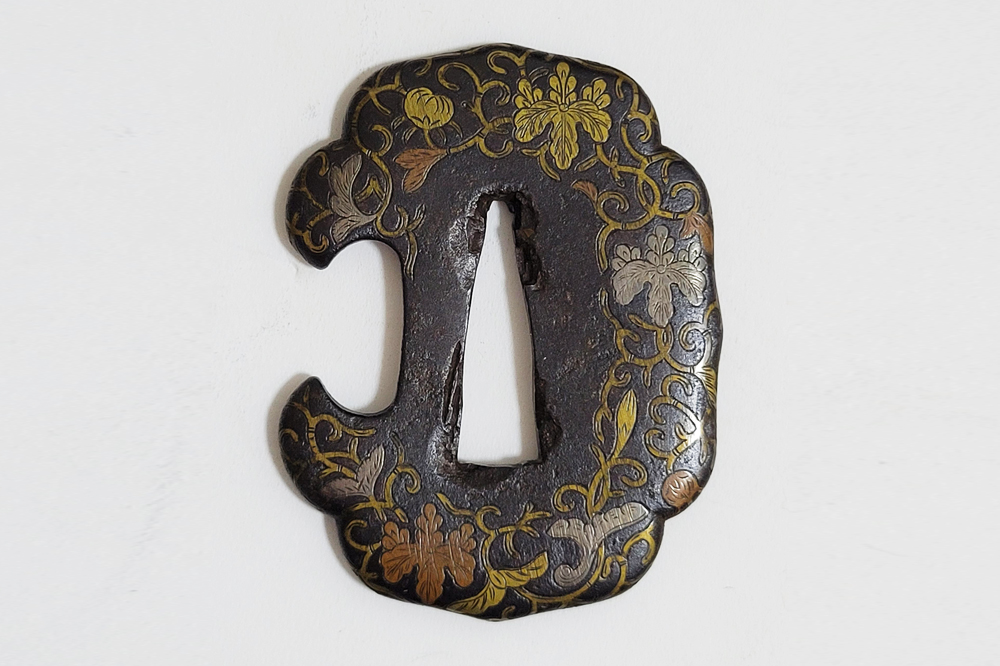 Tsuba: Paulownia and Arabesque Design, Mumei (Yoshirō) — 1 of 12