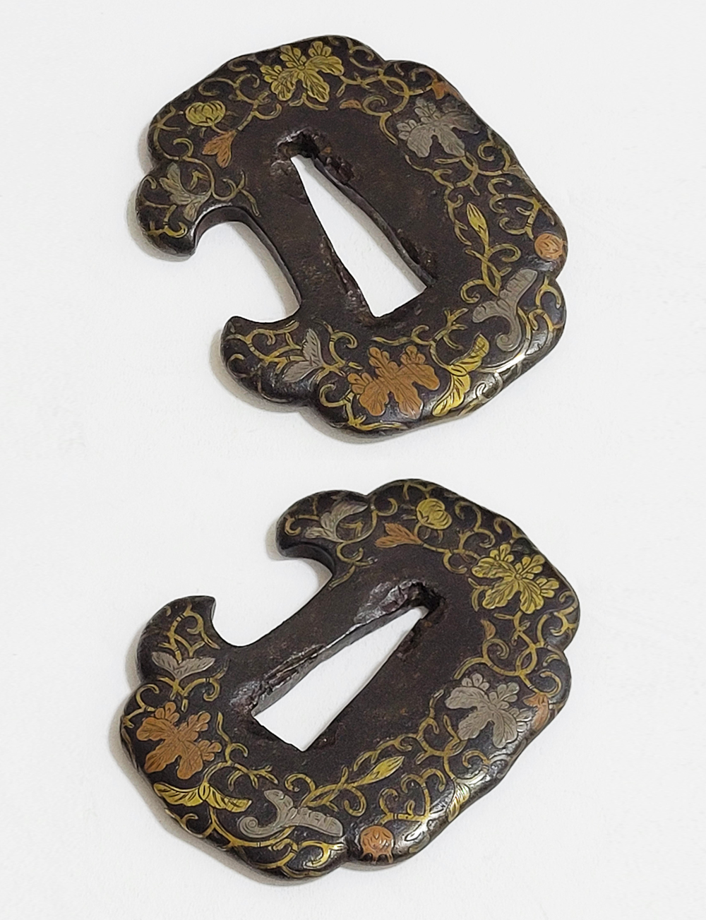 Tsuba: Paulownia and Arabesque Design, Mumei (Yoshirō) — 5 of 12