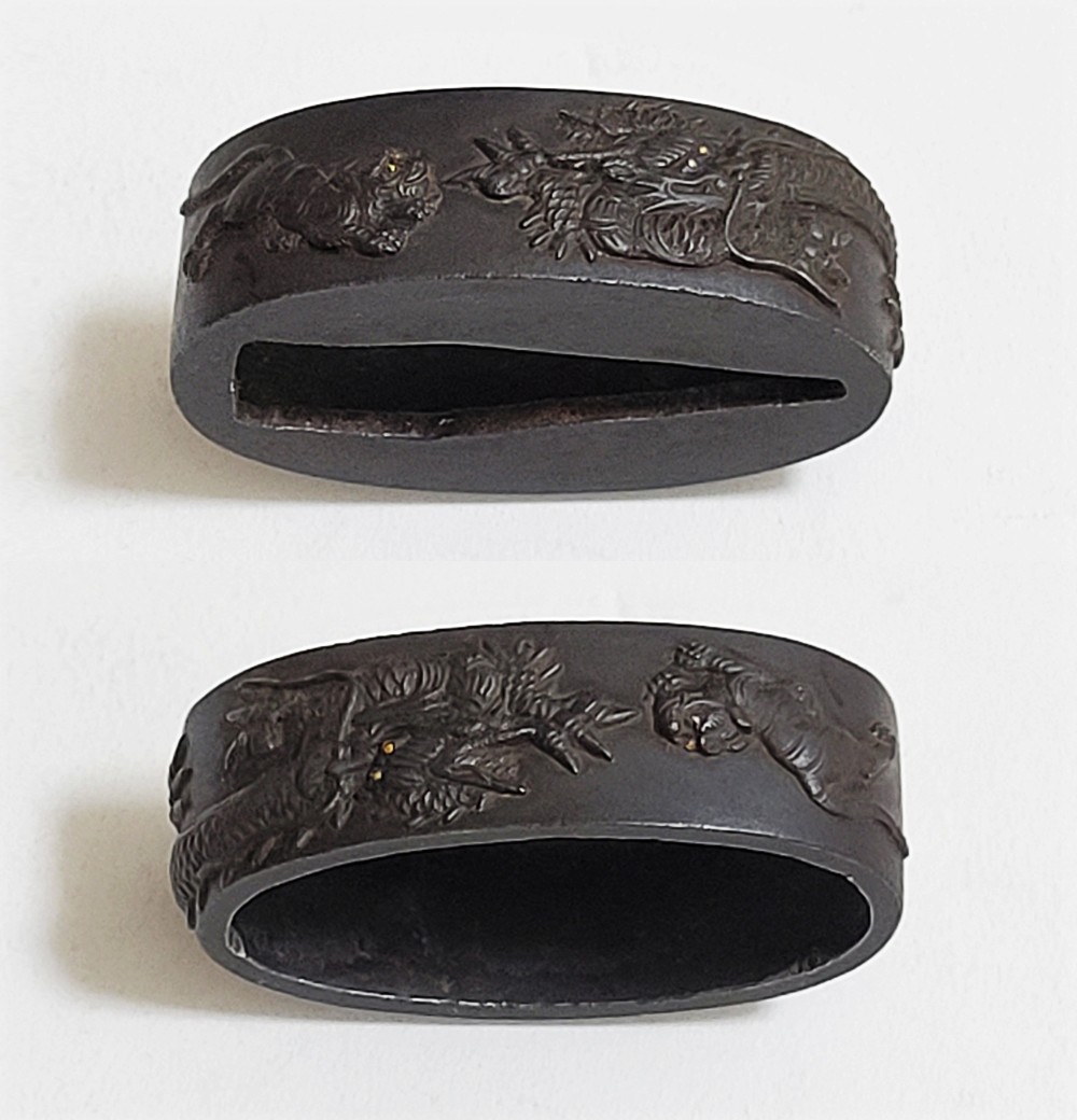 Fuchi-Kashira: Dragon and Tiger Design — 14 of 19
