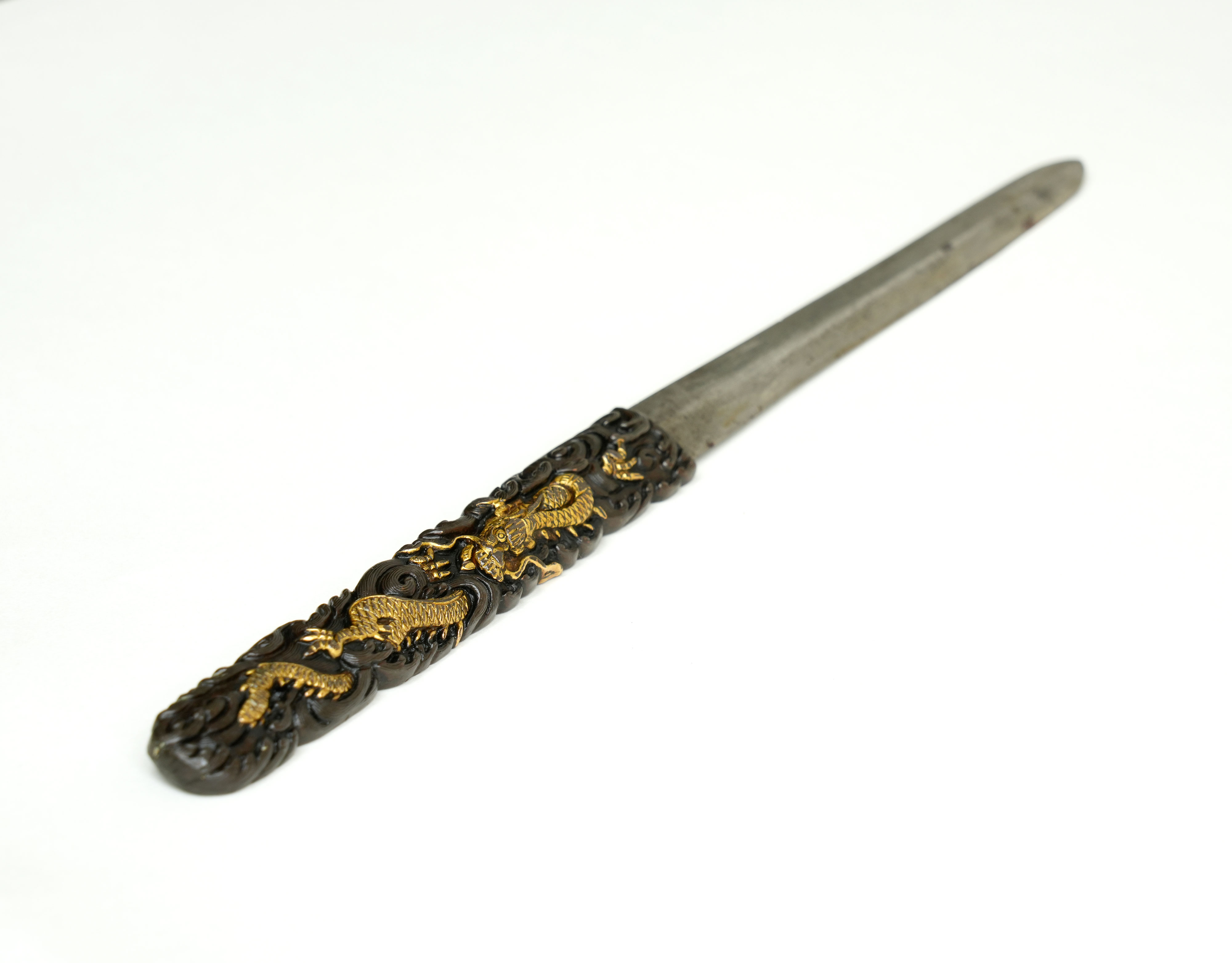 Kozuka with Namihashiriryu (Dragon in Waves) Design (with Umahari) - Mumei — 7 of 12