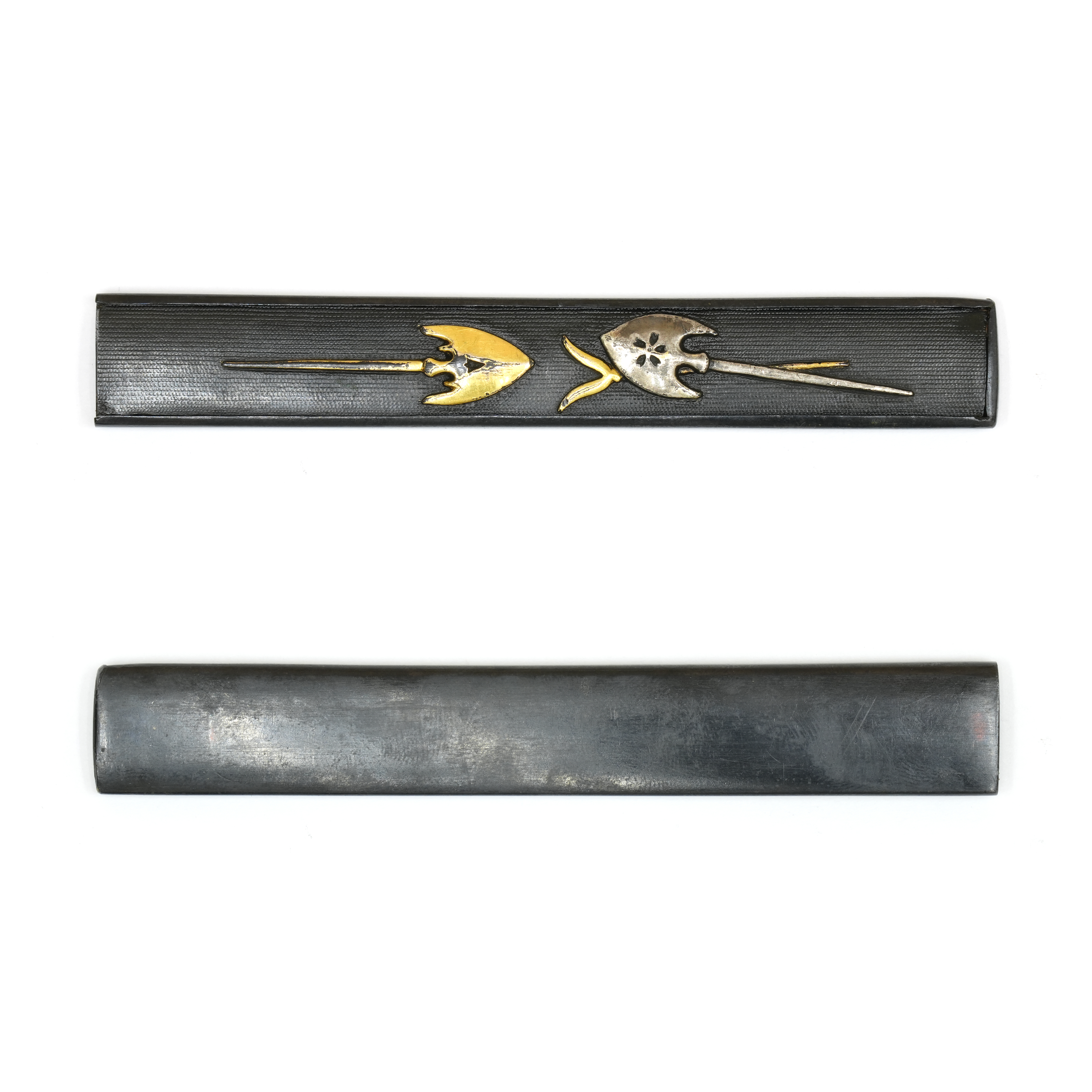 Kozuka with Arrowhead Design (with signed Kogata by Echizen Mikunizawa Gensaku) - Mumei — 6 of 9