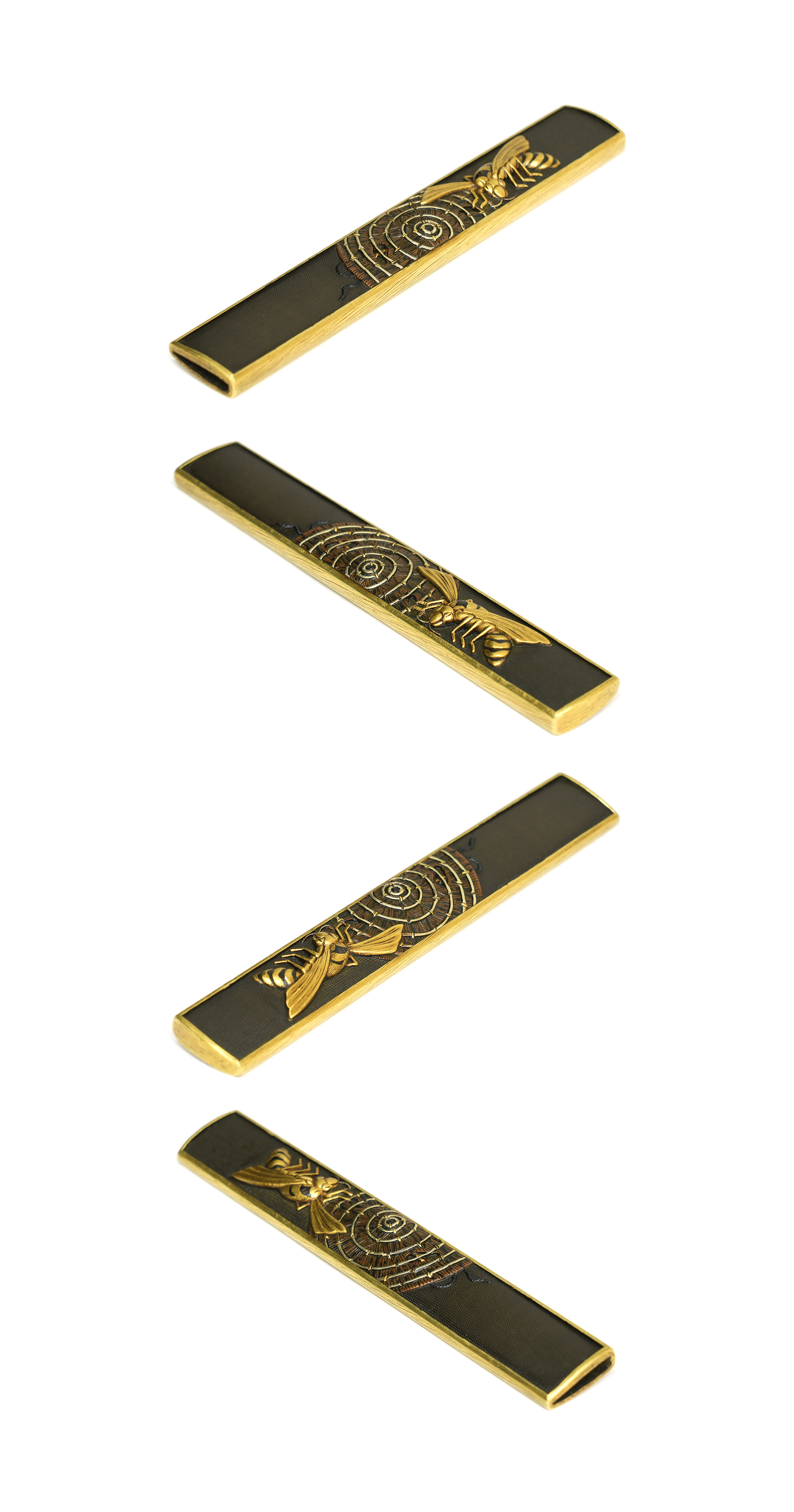 Kozuka with Broken Hat and Bee Design by Jochiku — 4 of 4