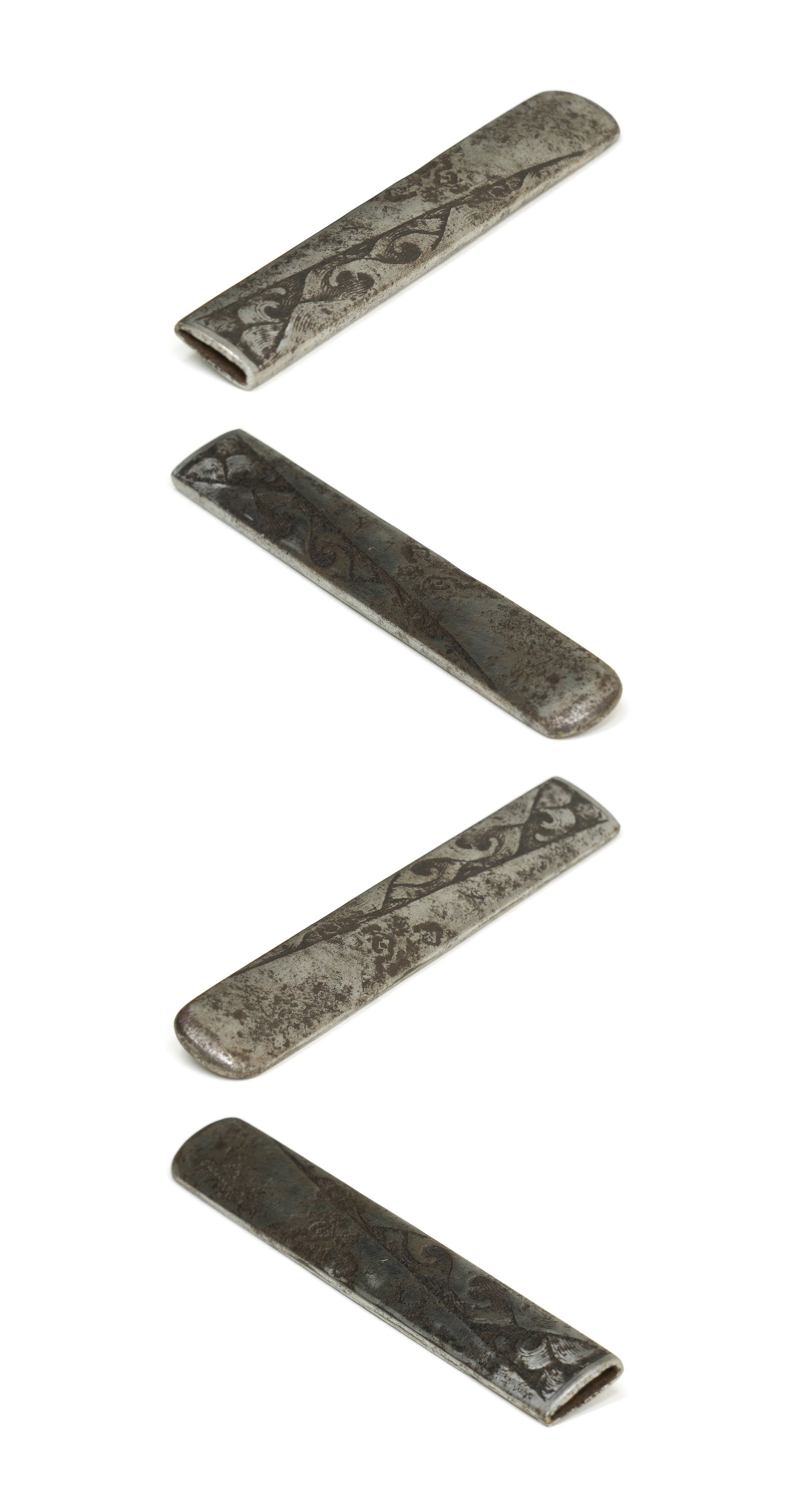 Kozuka with Waves Design, Mumei — 3 of 4
