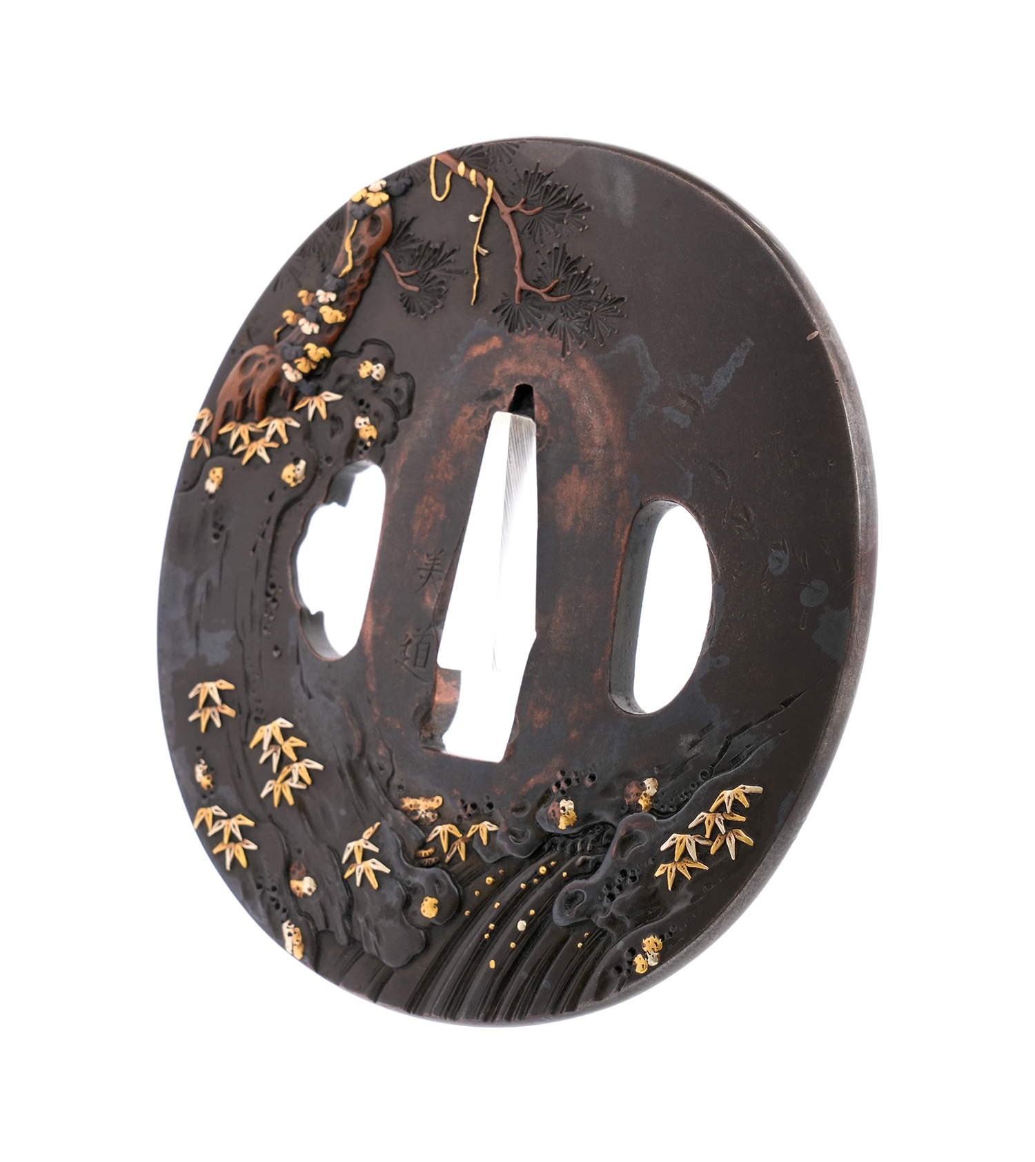 Tsuba: Ishibashiyama Kassen-zu by Yoshimichi — 5 of 21