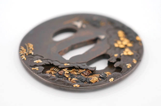 Tsuba: Ishibashiyama Kassen-zu by Yoshimichi — 18 of 21