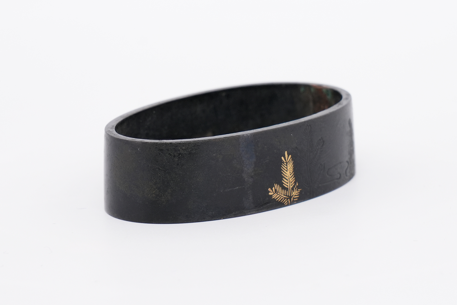 Fuchi Kashira: Pine Tree Design, Mumei — 6 of 10