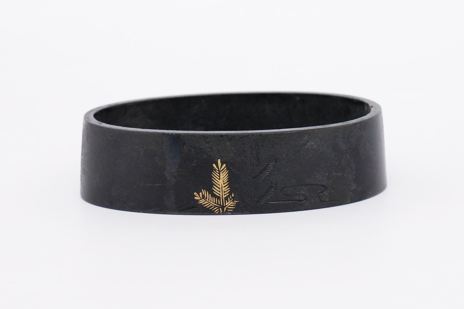 Fuchi Kashira: Pine Tree Design, Mumei — 7 of 10