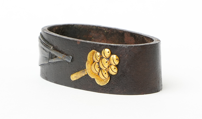 Fuchi: Noh Implements Design, Mumei — 8 of 12