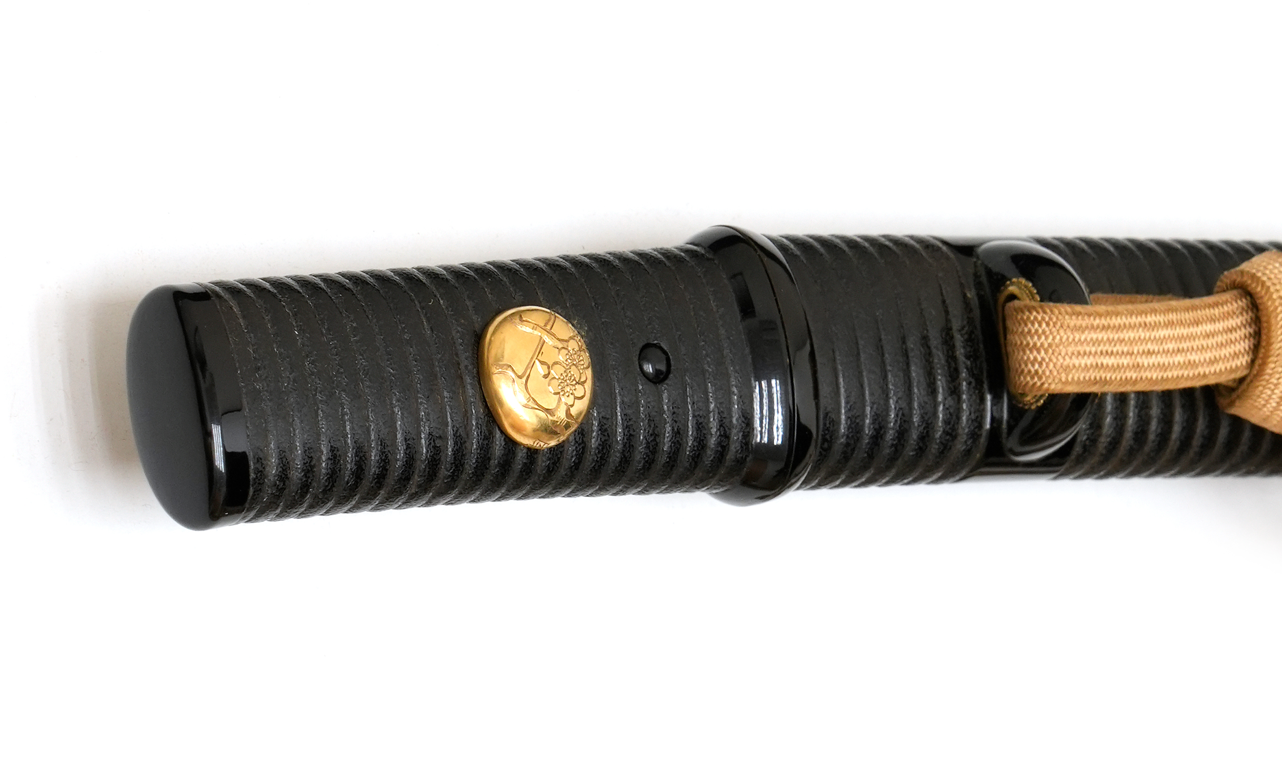 Black Wrinkled Leather Lacquered Sendankizami Saya Aikuchi Tanto Koshirae - 18-024 — 4 of 8