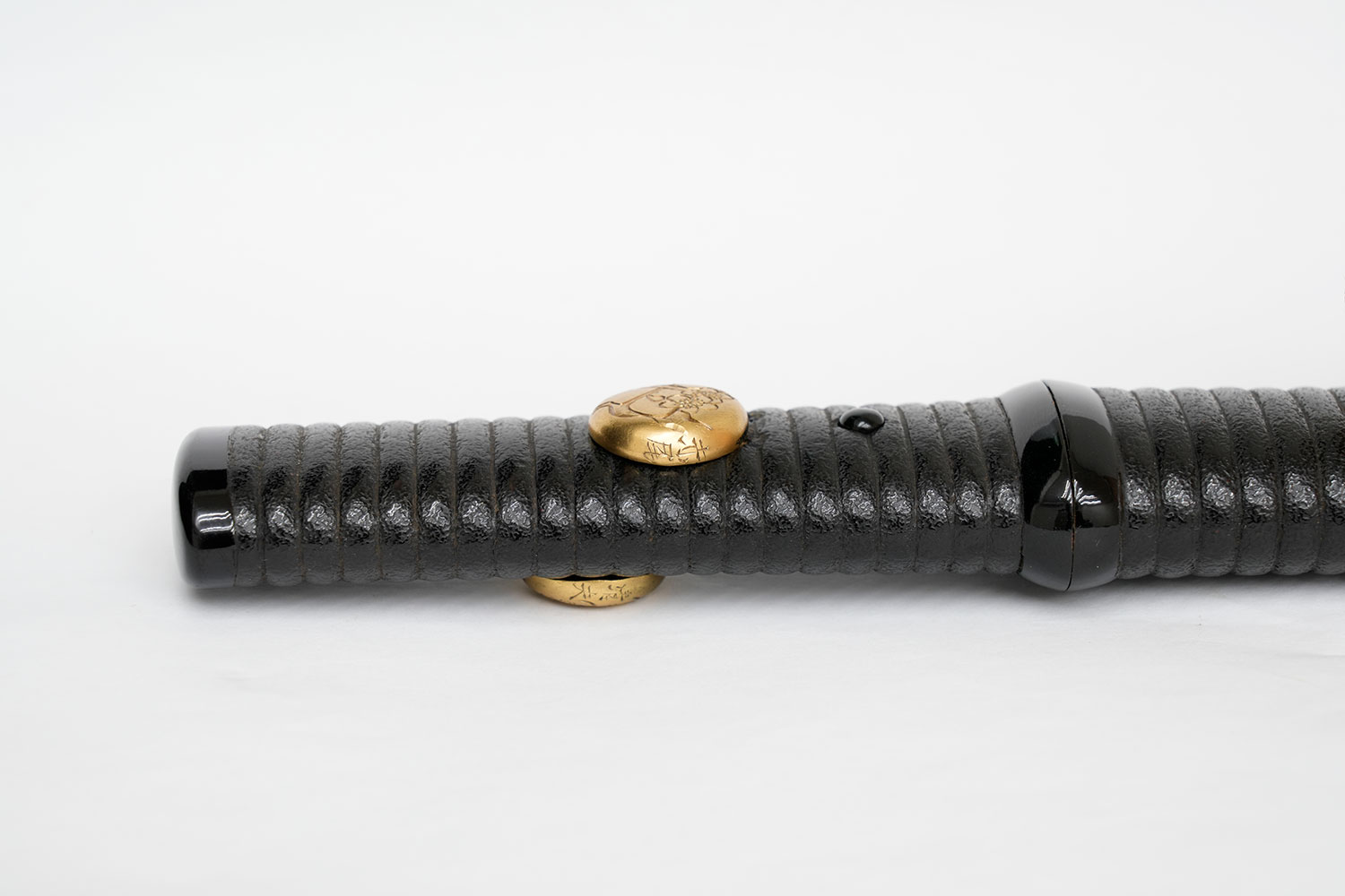 Black Wrinkled Leather Lacquered Sendankizami Saya Aikuchi Tanto Koshirae - 18-024 — 7 of 8