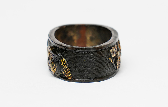 Fuchi-Kashira: Cherry Blossom, Paulownia, and Phoenix Design, Mumei — 11 of 16