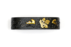 Fuchi-Kashira: Leaves and Stream Design, Hachi (Kao) — 1 of 11