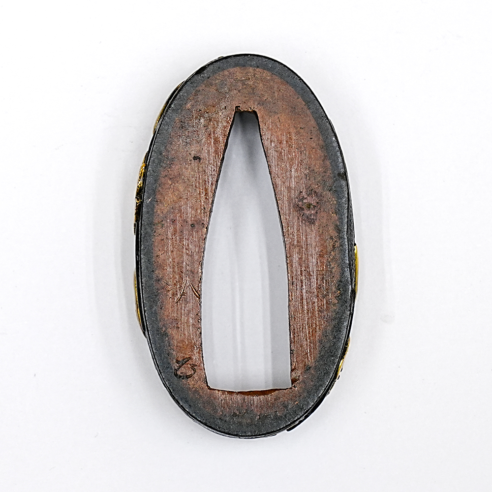 Fuchi-Kashira: Leaves and Stream Design, Hachi (Kao) — 3 of 11