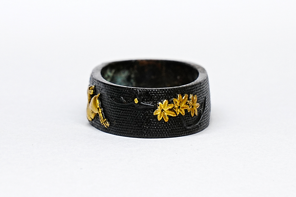 Fuchi Kashira: Maple and Deer Design, Mumei — 5 of 10