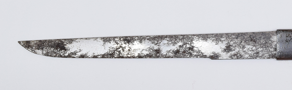 Kozuka with Circle, Three Stars, and Single Line Crest (with Spearhead) - Mumei — 6 of 6