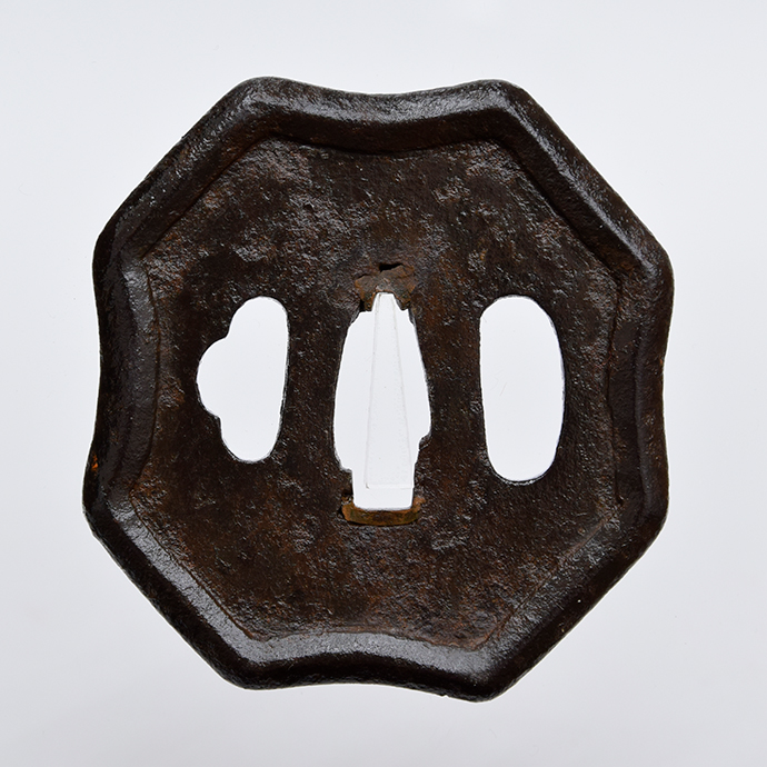 Shikaku Sumikiri Mumei Tsuba 12-947 — 3 of 3