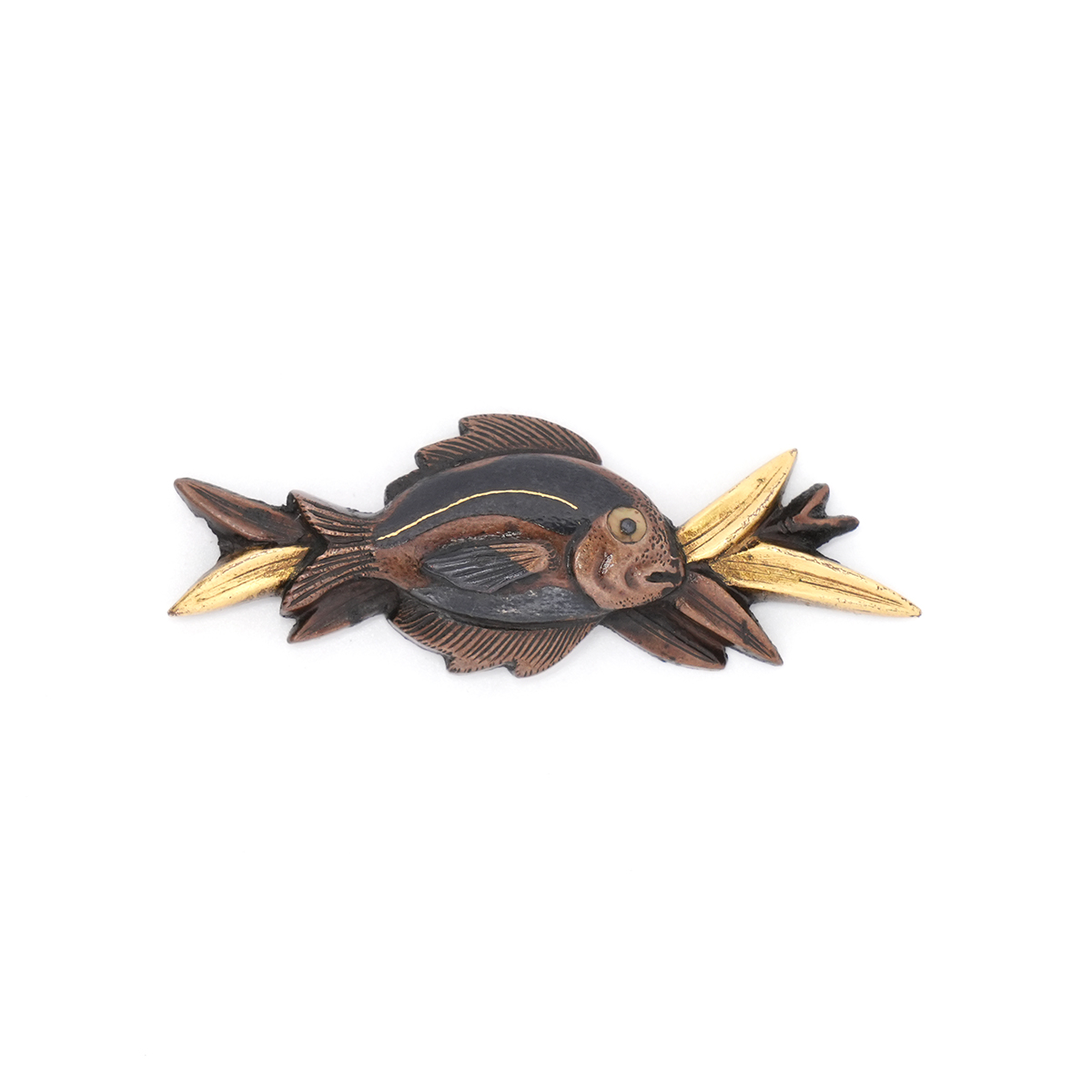 Menuki: Bamboo and Sea Bream Design, Mumei — 1 of 3