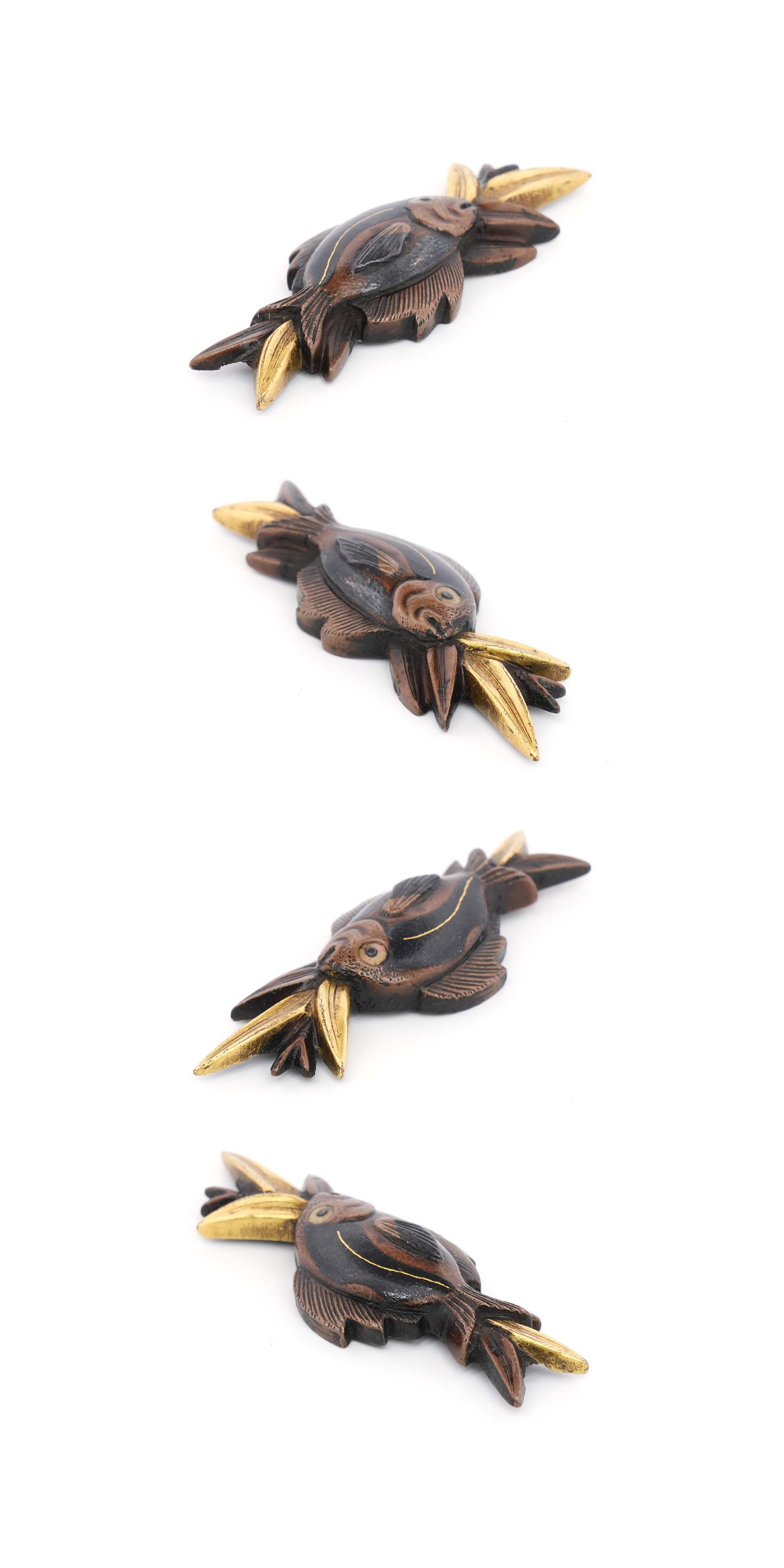 Menuki: Bamboo and Sea Bream Design, Mumei — 3 of 3