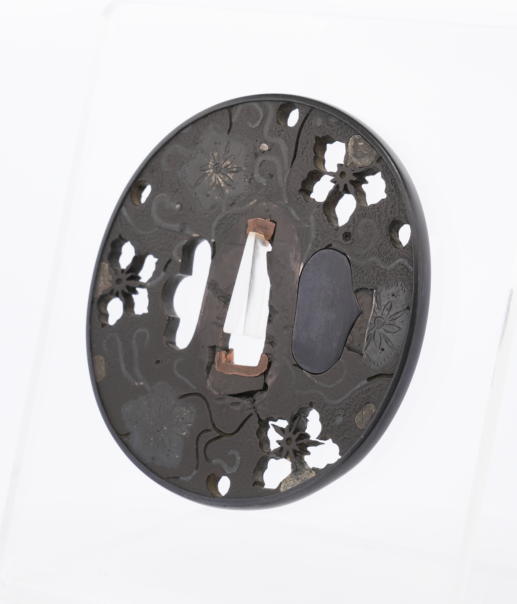 Nadeshiko Sukashi Tsuba: Mumei (Ko-Kinko) — 6 of 11