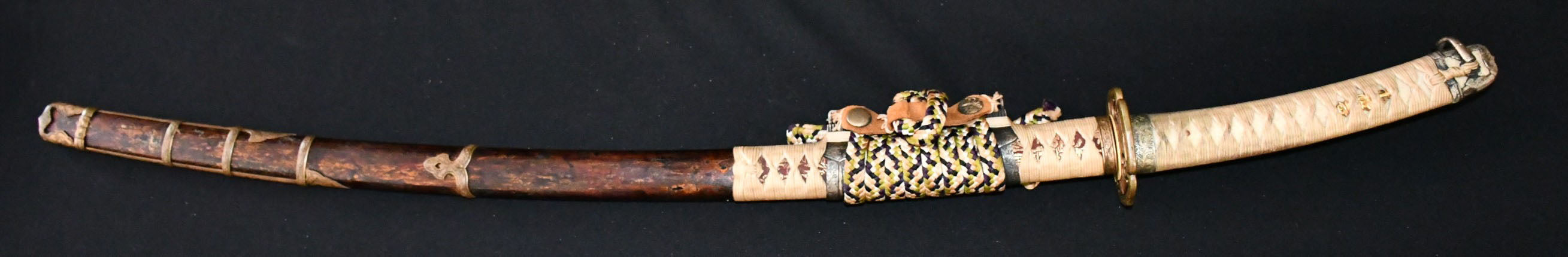 Tachi Koshirae with Gold-Brown Lacquered Scabbard — 4 of 11