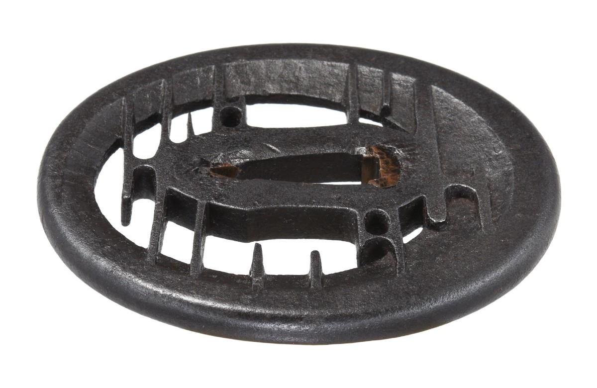 Tsuba: Mumei Akasaka Kasumi-Sukashi-Tsuba (NBTHK Hozon Tosogu) — 8 of 15