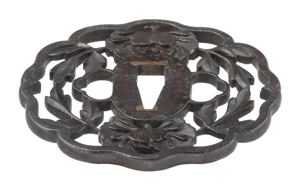 Tsuba: Mumei Choshu Botan-sukashi-Tsuba — 11 of 15
