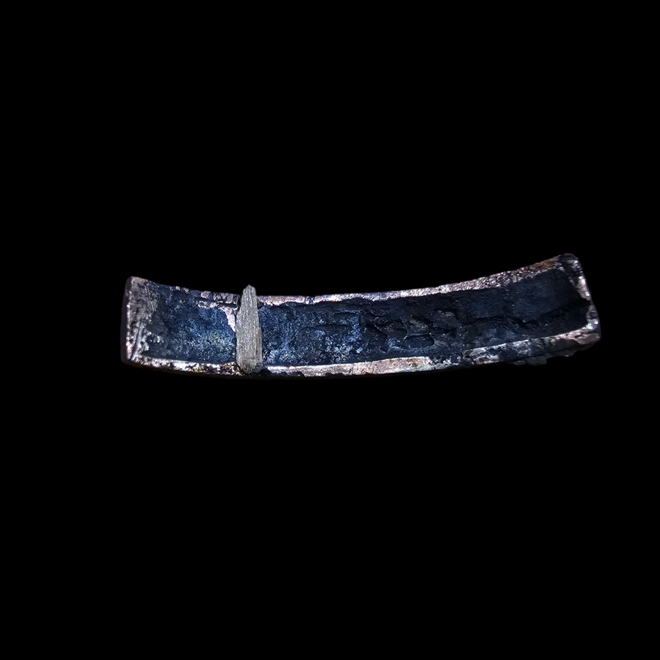 Ichimonji (Fuchi for Kozuka-hitsu) — 3 of 3