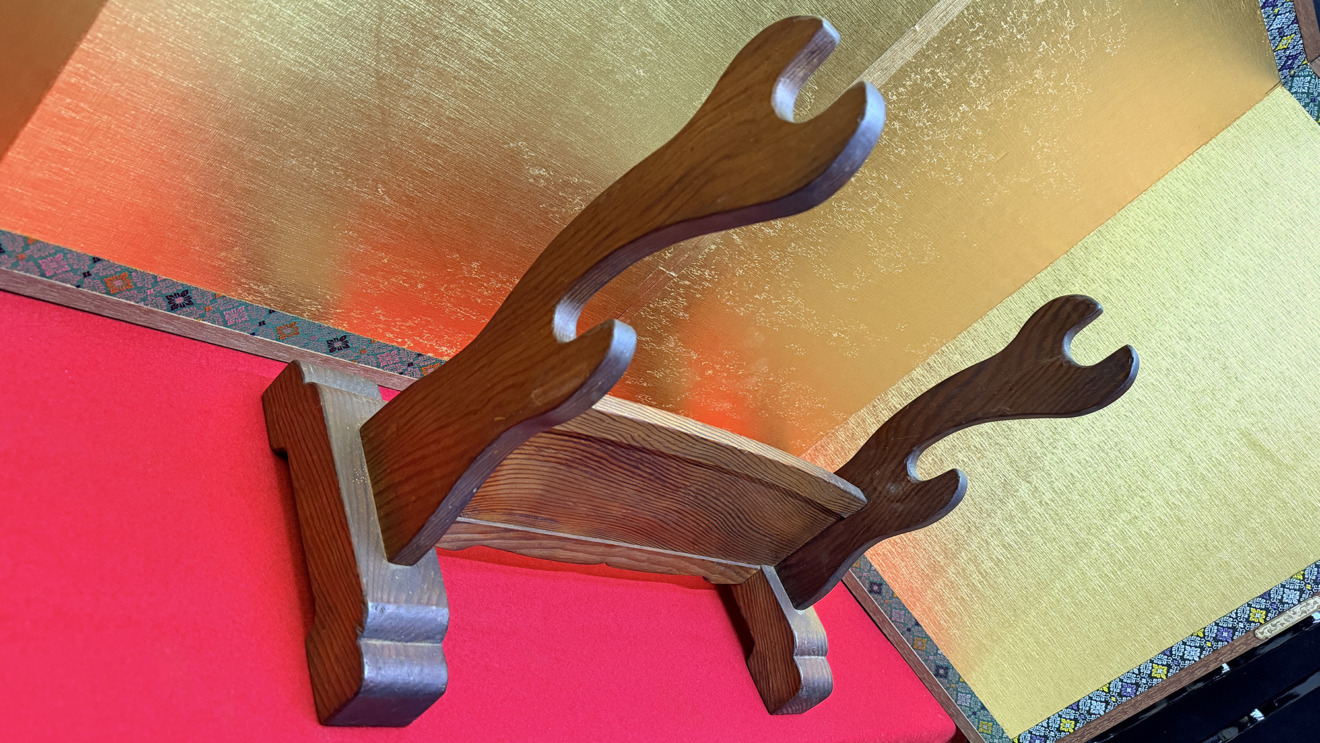 07-373 Two-Sword Stand, Hand-Carved — 5 of 8