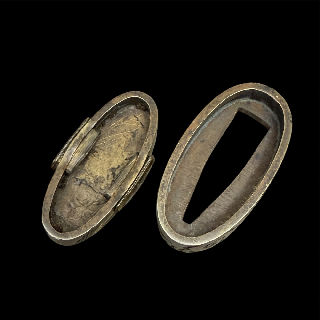 08-124 Phoenix Motif Gold Inlay Fuchi-Kashira Signed Jidai Kanagu — 4 of 4